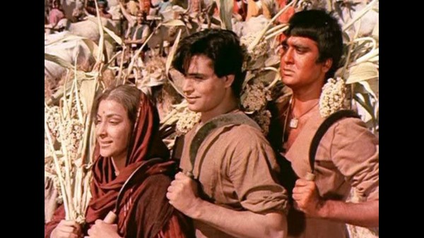 'ಮದರ್ ಇಂಡಿಯಾ' ಸಿನಿಮಾ ಆಸ್ಕರ್ಗೆ ನಾಮಿನೇಟ್