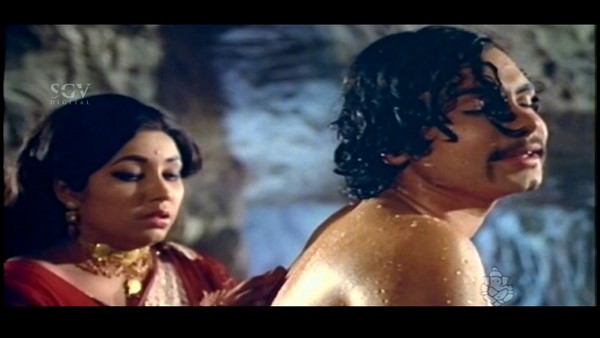 'ಎಡಕಲ್ಲು ಗುಡ್ಡದ ಮೇಲೆ' ಸಿನಿಮಾಕ್ಕೆ ಪ್ರಶಸ್ತಿ