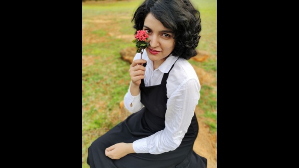 ಸುಕೃತಾ ವಾಗ್ಲೆ ಕೂದಲು ದಾನ