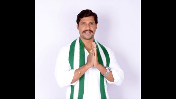 ನನ್ನ ಸ್ನೇಹಿತರನ್ನು ದೂರ ಮಾಡಿದಳು