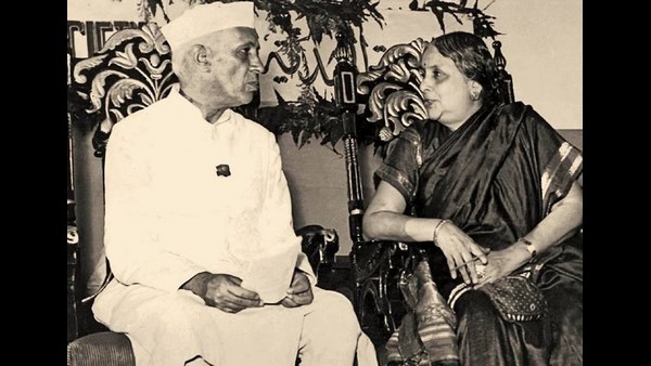 ಸ್ವಾತಂತ್ರ್ಯ ಹೋರಾಟಗಾರ್ತಿ ಕಮಲಾದೇವಿ ಚಟ್ಟೊಪಾಧ್ಯಾಯ ನಟಿಸಿದ್ದ ಸಿನಿಮಾ