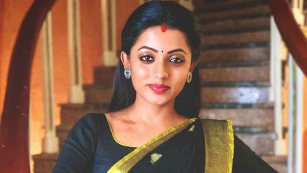 ತೆಲುಗು ಬಿಗ್ ಬಾಸ್ನಲ್ಲಿ ಕನ್ನಡದ ನವ್ಯಾ ಸ್ವಾಮಿ