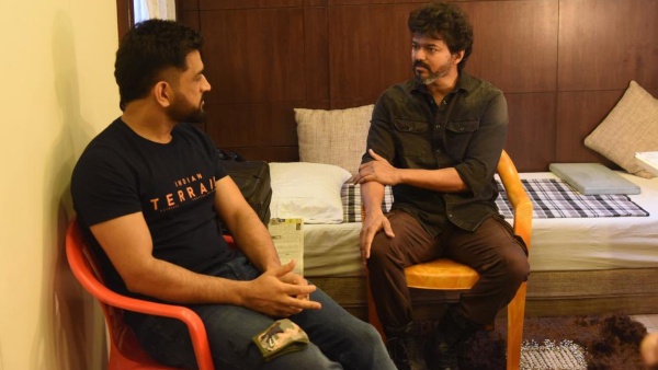 M.S Dhoni meets Tamil Actor Vijay in Beast Set in Chennai M.S Dhoni meets Tamil Actor Vijay in Beast Set in Chennai