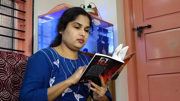 ಮೂರು ಕಾದಂಬರಿ ಬರೆದಿರುವ ಸೌಮ್ಯಾ