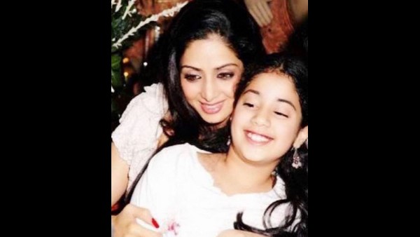 Janhvi Kapoor shares emotional note on her mom for Sridevi birth anniversary Janhvi Kapoor shares emotional note on her mom for Sridevi birth anniversary