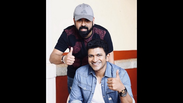 ಸಾಮಾಜಿಕ ಜಾಲತಾಣದಲ್ಲಿ ಮಾಹಿತಿ