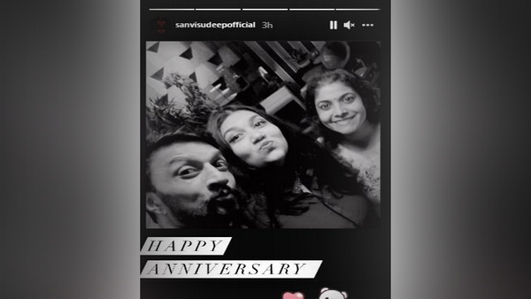 Kichcha Sudeep & Priya Celebrates their 20th Wedding Anniversary Kichcha Sudeep & Priya Celebrates their 20th Wedding Anniversary