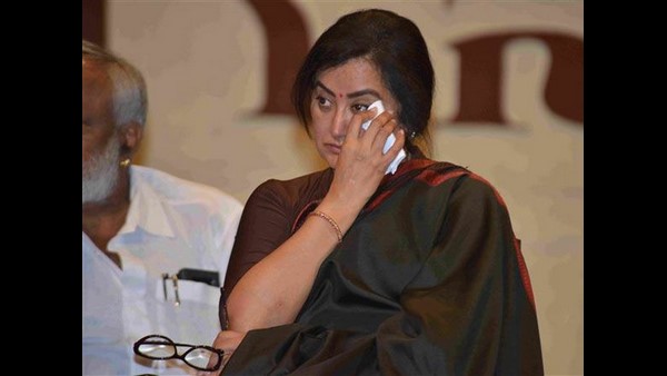 ಗಾಯದ ಮೇಲೆ ಬರೆ ಎಳೆದಂತೆ: ಸುಮಲತಾ