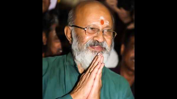 ಶಿವರಾಂ ಸಿಎಂ ಜೊತೆ ಹೆಲಿಕಾಪ್ಟರ್ನಲ್ಲಿ ಓಡಾಡುತ್ತಿದ್ದರು