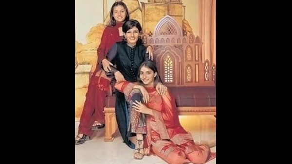 Raveena Tandon revealed the reason why she kept her adopted daughters as secret Raveena Tandon revealed the reason why she kept her adopted daughters as secret