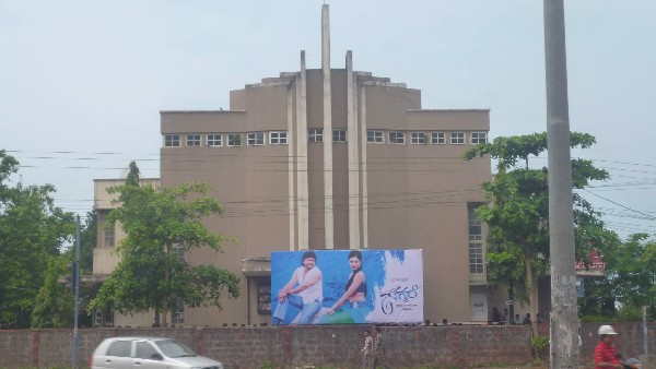 20 ಕ್ಕೂ ಹೆಚ್ಚು ಚಿತ್ರಮಂದಿರಗಳು ಬಾಗಿಲು ಹಾಕಿವೆ