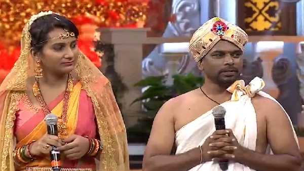 ವೇದಿಕೆ ಮೇಲೆ ಕಣ್ಣೀರಿಟ್ಟ ದಿವ್ಯಾ
