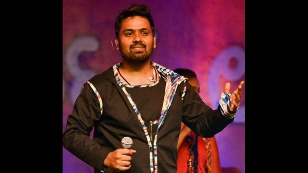 ಅದ್ಧೂರಿ ಗೃಹಪ್ರವೇಶ!