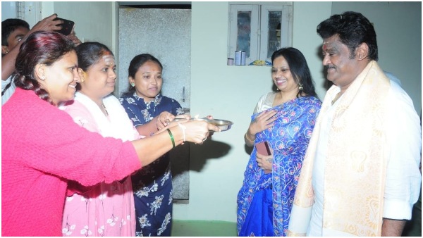 ಜಗ್ಗೇಶ್ ಆರತಿ ಎತ್ತಿ ಸ್ವಾಗತ