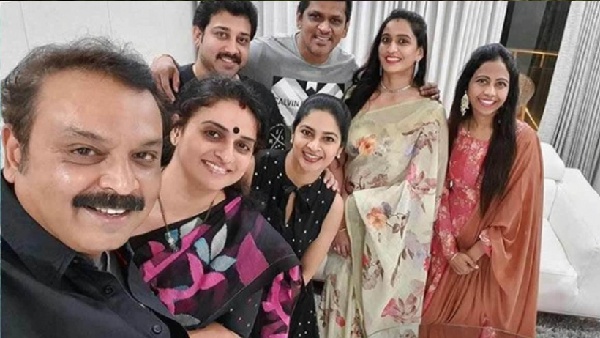ಹೈದರಾಬಾದ್ನಲ್ಲಿ ನರೇಶ್-ಪವಿತ್ರಾ!