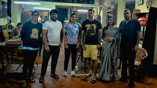 'ಹೊಯ್ಸಳ' ಸೆಟ್ಗೆ ವೇದಾ ಕೃಷ್ಣಮೂರ್ತಿ ಭೇಟಿ