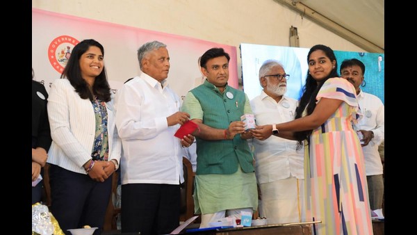 ಸಾಮಾಜಿಕ ಕಳಕಳಿ ಹೊಂದಿರುವ ವೇದಾ