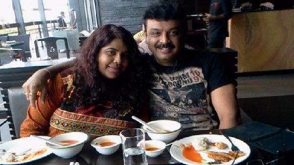 ನಾಯಿಗಳನ್ನು ಬಿಟ್ಟುಬಿಡುತ್ತಿದ್ದರು: ರಮ್ಯಾ
