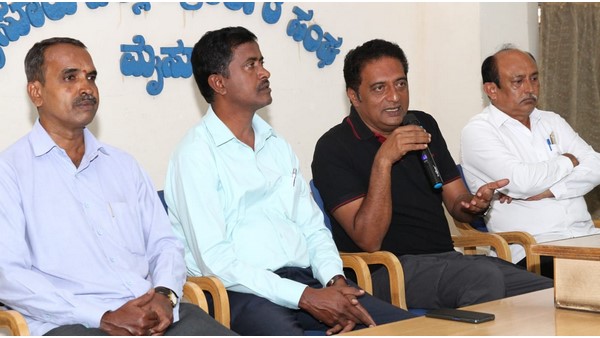 ದೇಶ ಪ್ರೇಮ ಎಂದರೆ ಏನು? ಪ್ರಕಾಶ್ ರೈ ಪ್ರಶ್ನೆ