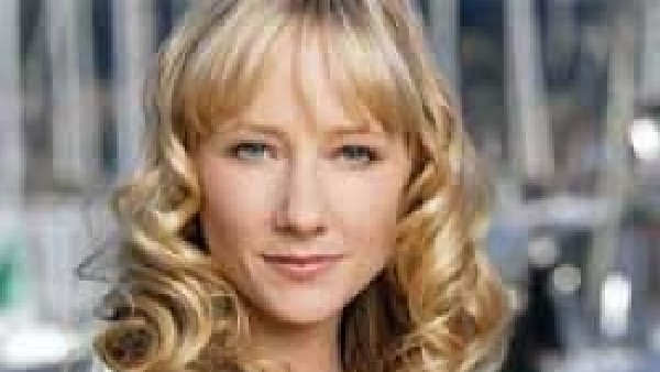 Actress Priyanka Chopra Mourns the Death of Anne Heche Who Died Due Car Crash Actress Priyanka Chopra Mourns the Death of Anne Heche Who Died Due Car Crash