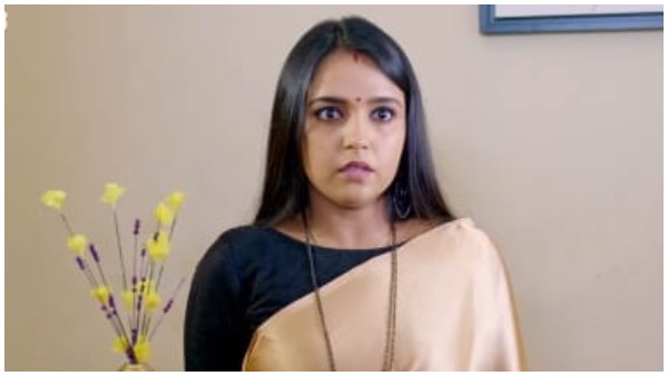 ಐಡಿಯ ಹಿಂದೆ ಹೋಗುತ್ತಾಳಾ ಅಮೂಲ್ಯ?