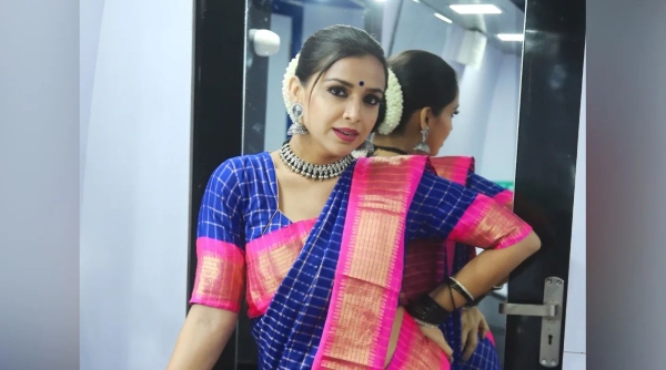 ನಟನೆ ಜೊತೆಗೆ ನಿರೂಪಣೆ!