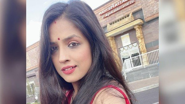 ಕಾನಿಷ್ಕಾ ಸೋನಿ ಹಿನ್ನೆಲೆಯೇನು?