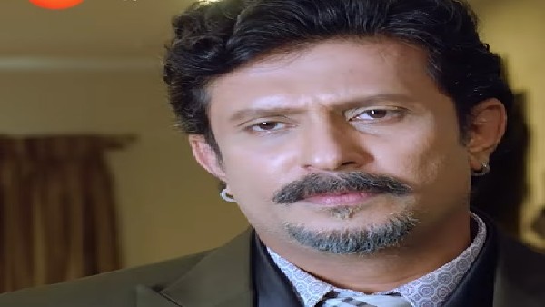 ಏಜೆ ಬಳಿ ಸುಳ್ಳು ಹೇಳುವ ಲೀಲಾ