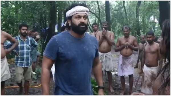 ಆ ಆಚರಣೆಯ ಬಗ್ಗೆ ಸಂಪೂರ್ಣವಾಗಿ ಗೊತ್ತು