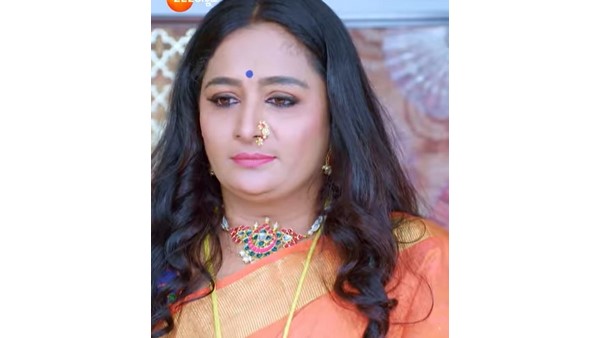 ಗಣೇಶನ ವಿಗ್ರಹ ಹಿಡಿದು ಮನೆಗೆ ಬಂದ ಅರುಂಧತಿ