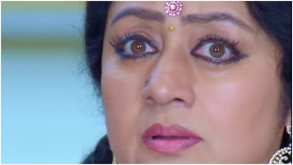 ಅಮ್ಮನ ಕಾಲಿಗೆ ಬಿದ್ದ ಆದಿ