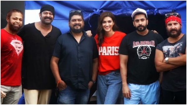 ನಿರ್ದೇಶಕರಿಗೆ ಯಂಗ್ ರೆಬಲ್ ಸ್ಟಾರ್ ಕ್ಲಾಸ್?