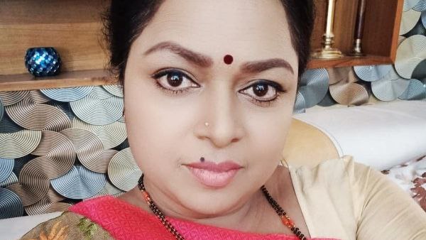 ಅಮ್ಮನ ಬಗ್ಗೆ ಭಾವುಕಳಾಗಿ ಮಾತನಾಡಿದ ಮಗಳು