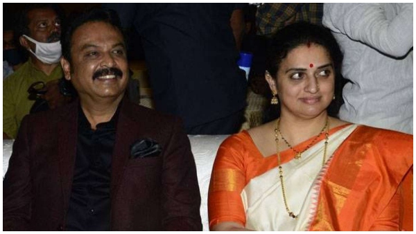 ಡೇಟಿಂಗ್ಗಾಗಿ ಇಬ್ಬರ ಮಧ್ಯೆ ಒಪ್ಪಂದ?