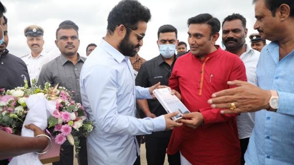 ವೆಸ್ಟೆಂಡ್ ಹೊಟೇಲ್ನಲ್ಲಿ ಎನ್ಟಿಆರ್ ವಿಶ್ರಾಂತಿ