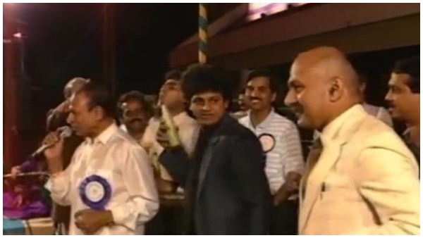 Dr.Rajkumar featured in Nandini Milk Ad; Old Video Goes Viral Dr.Rajkumar featured in Nandini Milk Ad; Old Video Goes Viral