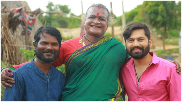 Kum Veerabhadrappa Story Based Kannada Movie Kubusa Got Censor Kum Veerabhadrappa Story Based Kannada Movie Kubusa Got Censor